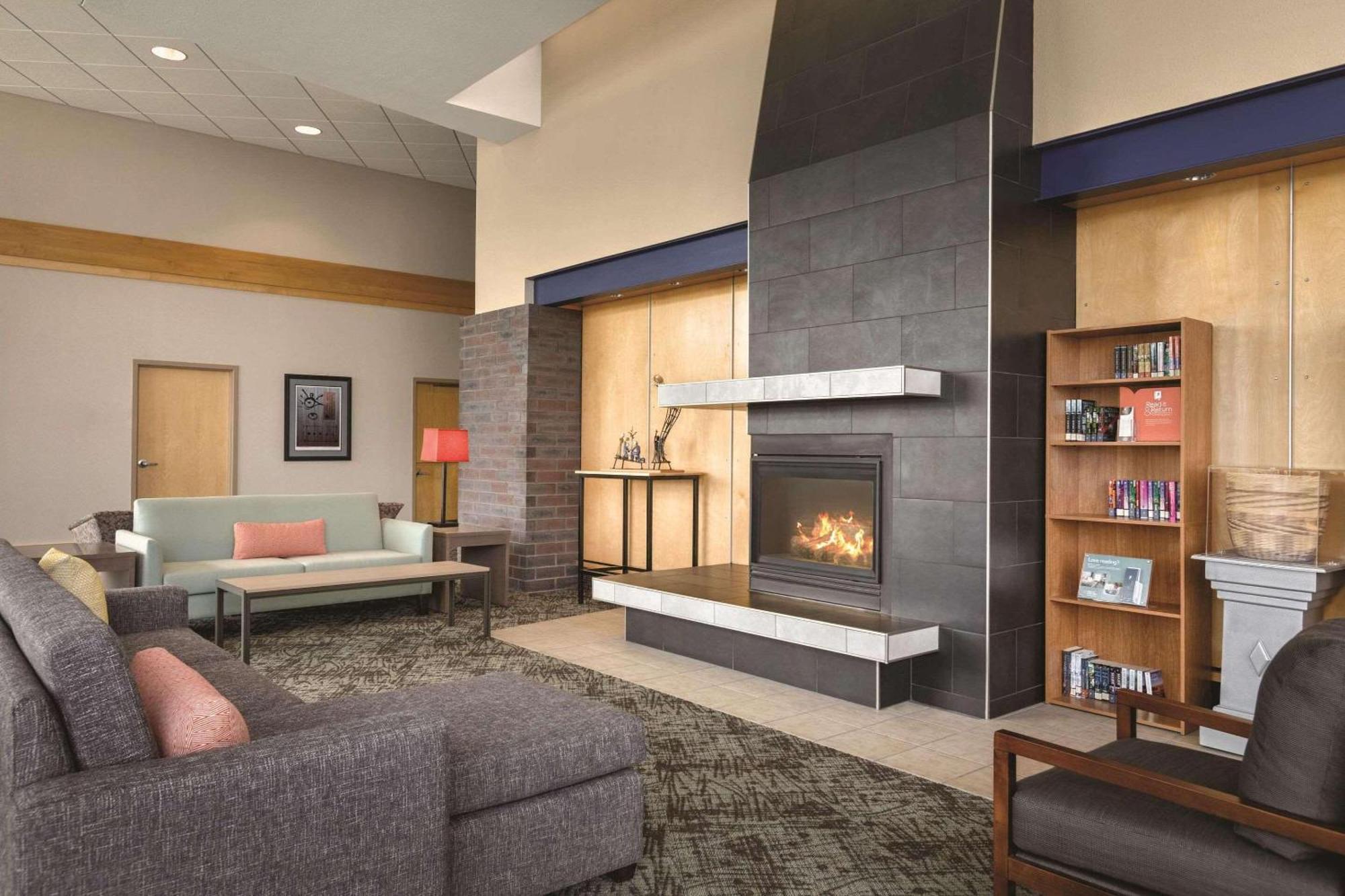 Country Inn & Suites By Radisson, Fergus Falls, Mn Dış mekan fotoğraf