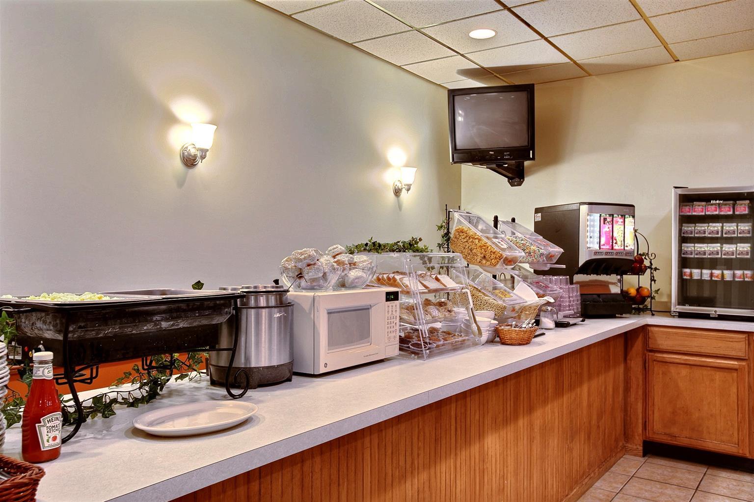 Country Inn & Suites By Radisson, Fergus Falls, Mn Restoran fotoğraf